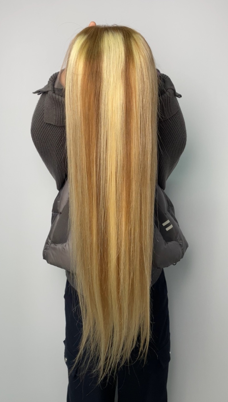 P4/613 Frontal Lace Wig Highlight 28 Inch