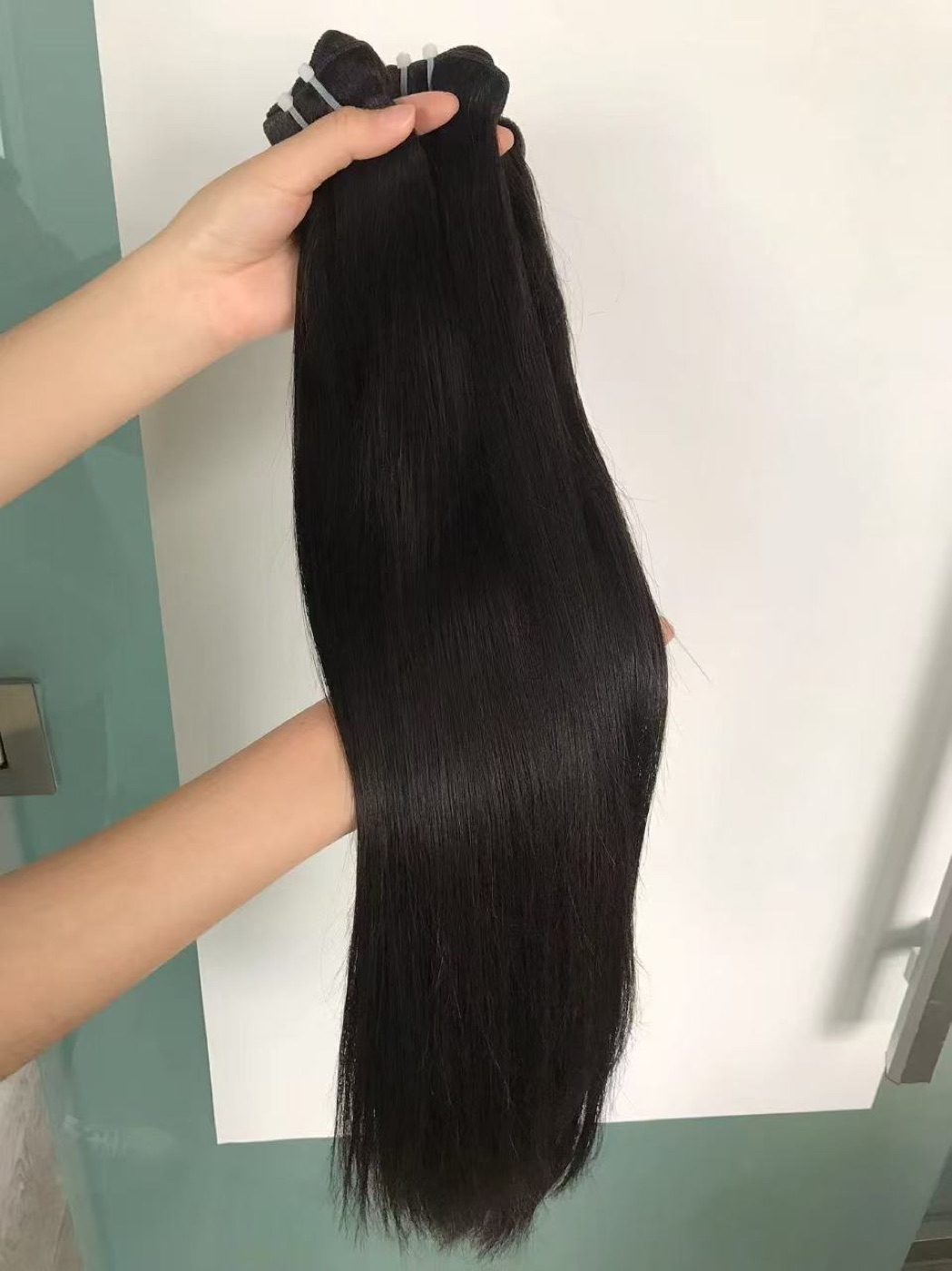 Silky Raw Hair Bundles 28 Inch